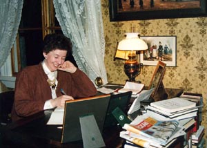 atopeliu.jpg (20631 bytes)